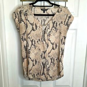 Express blouse size extra small